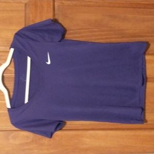 Nike women's size XS short-sleeved Dri-Fit Tee